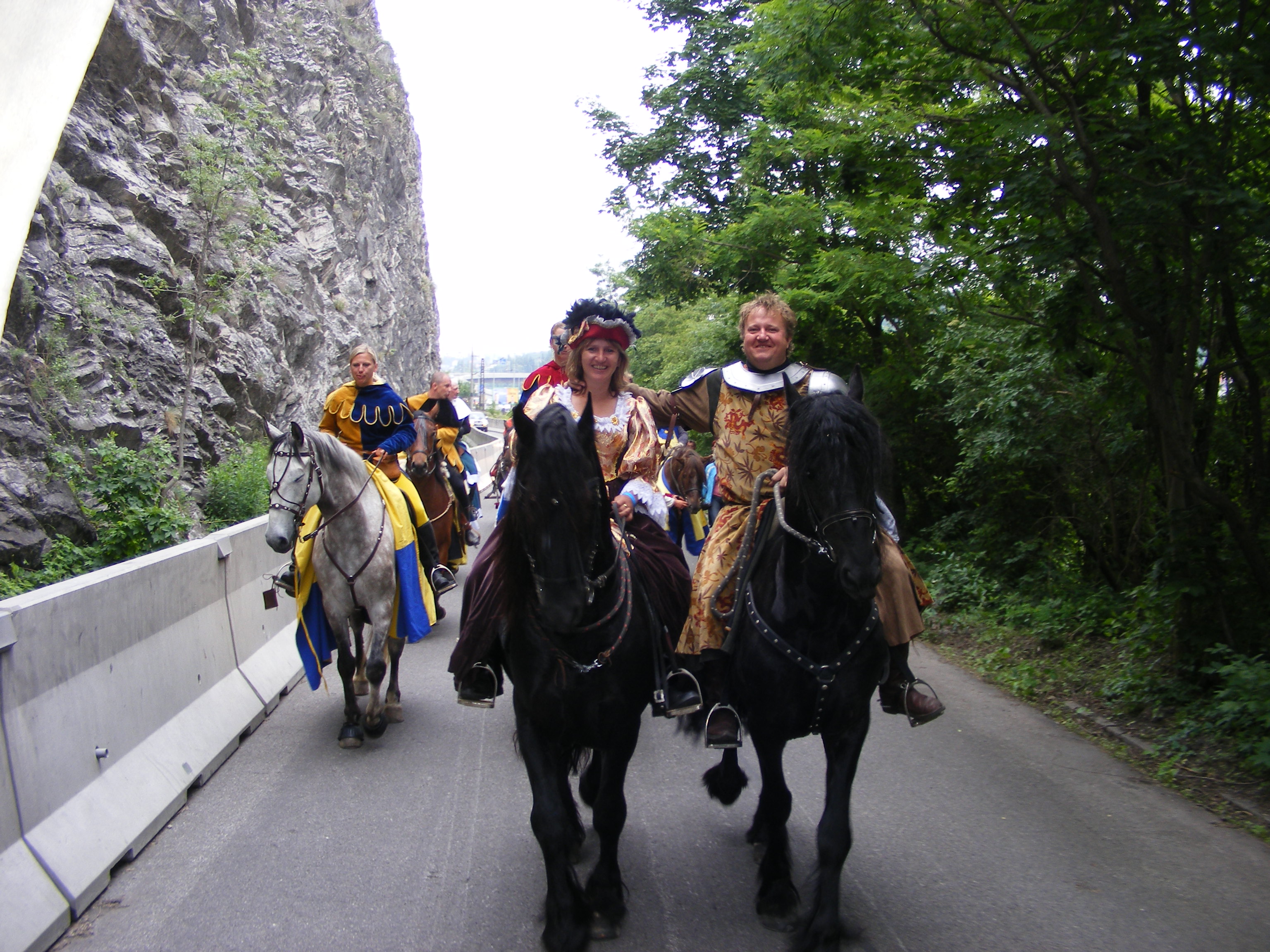 směr z Prahy na hrad Karštejn