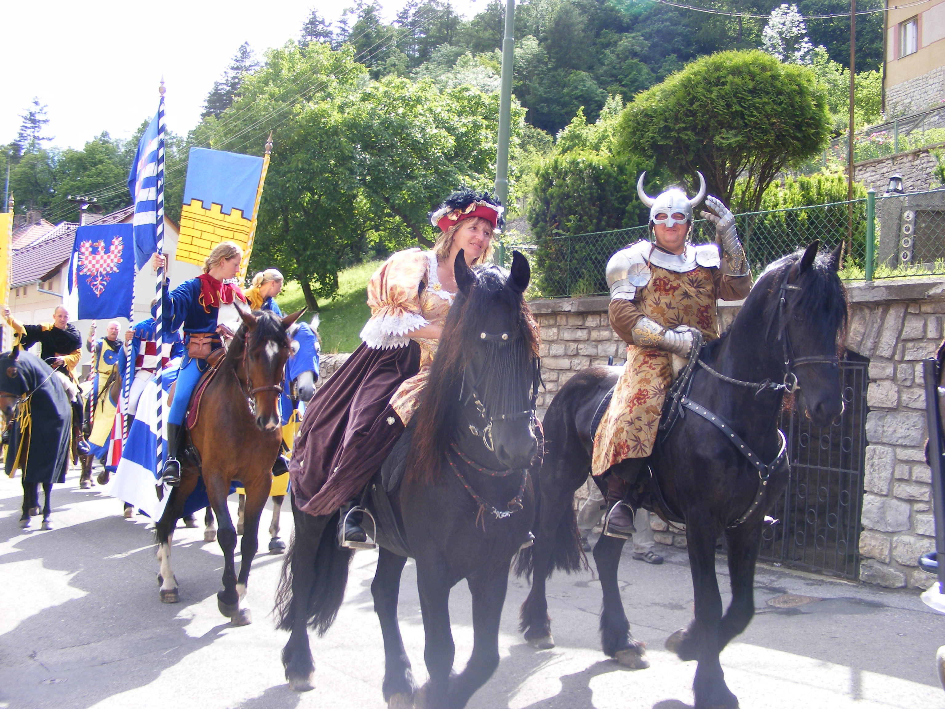 se skupinou CABALOS