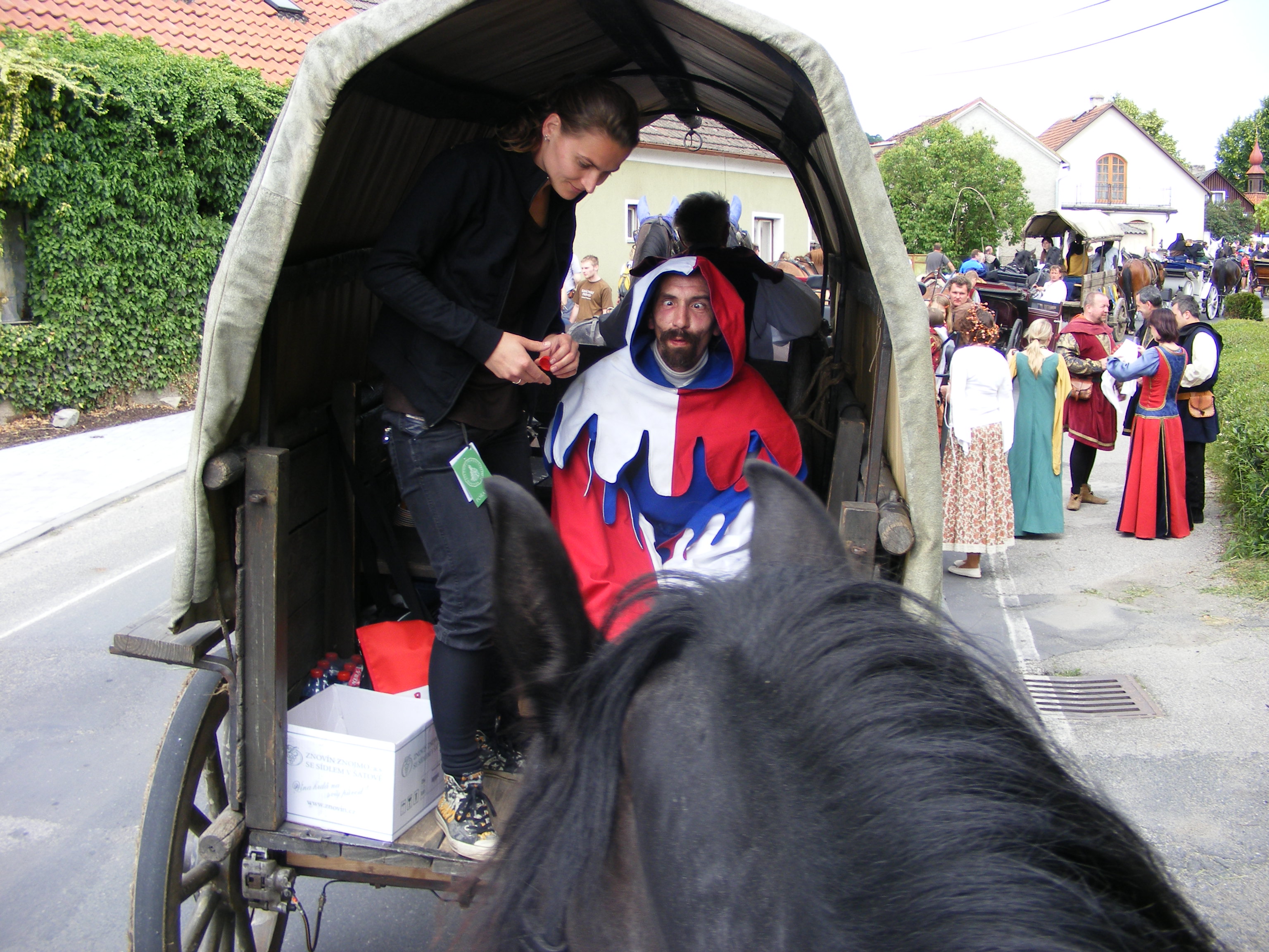TO JE NÁŠ MASKOT DŽENDÝ